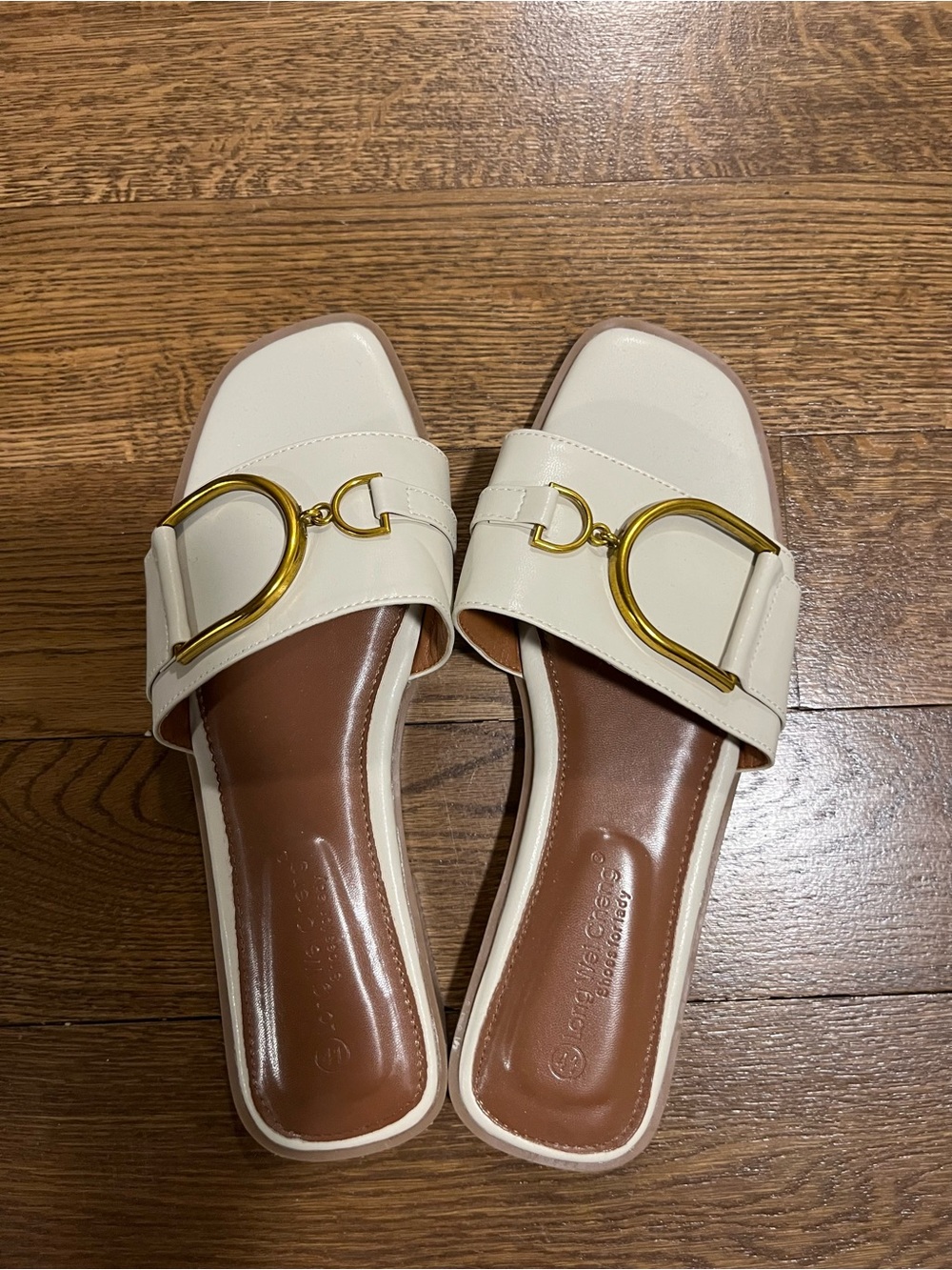 Summer slide sandal